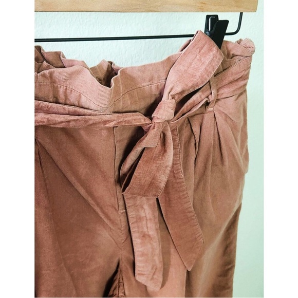 Woman’s wide legged lightweight corduroy pants beautiful but too big for me. - Picture 6 of 6